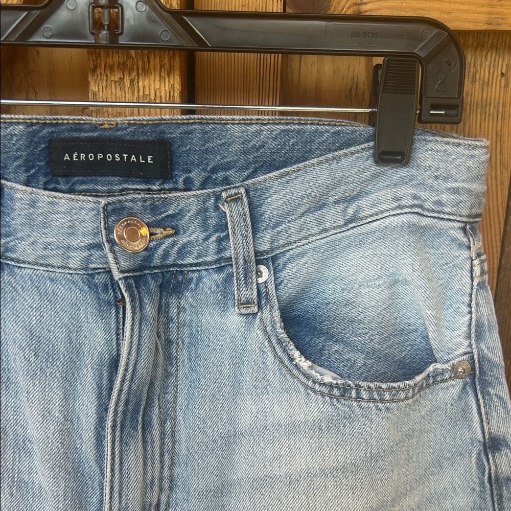 Women’s Aeropostale High-rise, super wide leg, light-washed, distressed jeans 10 - Picture 10 of 12